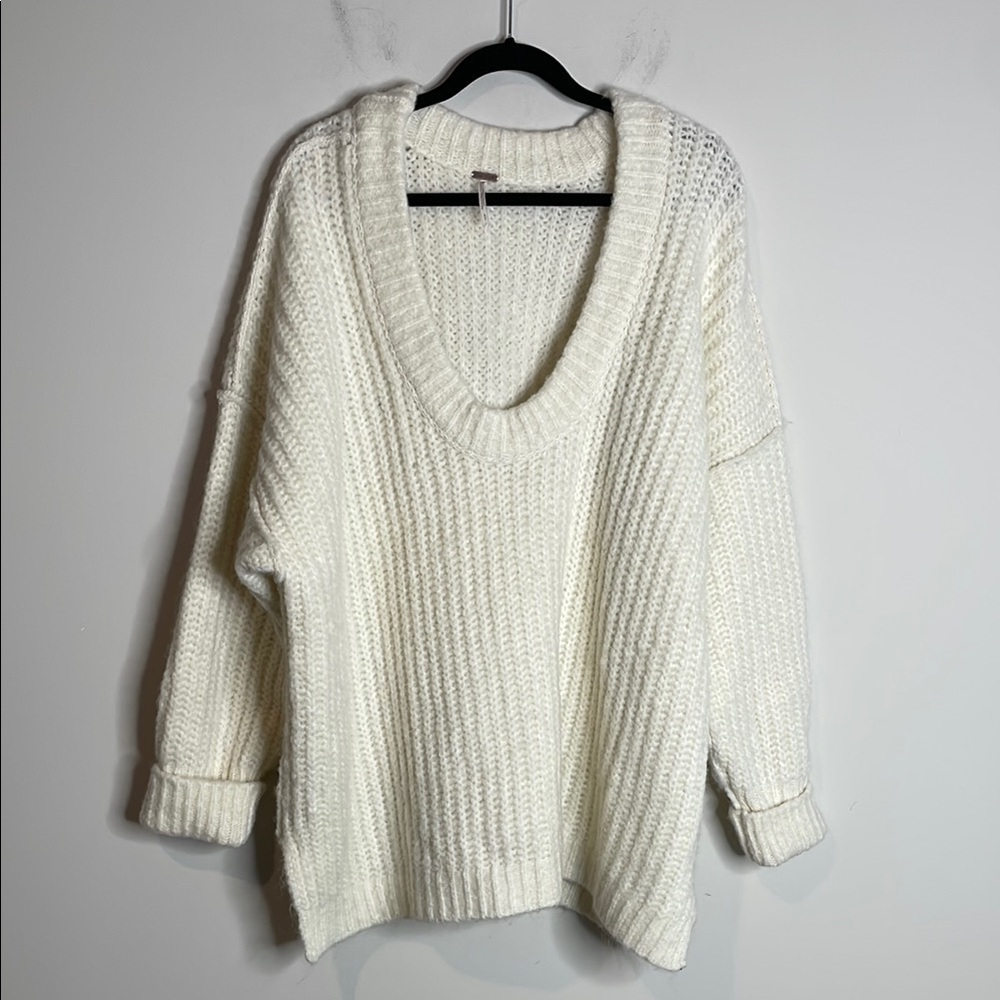 Free People | Women’s Blue Bell Scoop Neck Sweater in Ivory Size Small NWT - Picture 3 of 8